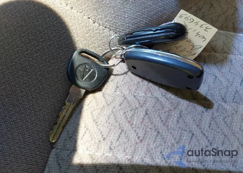 2004 Pontiac Bonneville Se from USA, damaged, VIN 1G2HX52K14U176018